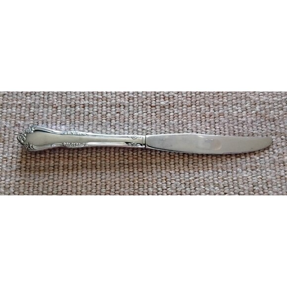 5 Vtg DINNER KNIVES Mansfield Amadeus Oneida Rogers Deluxe Stainless Flatware - Picture 3 of 3